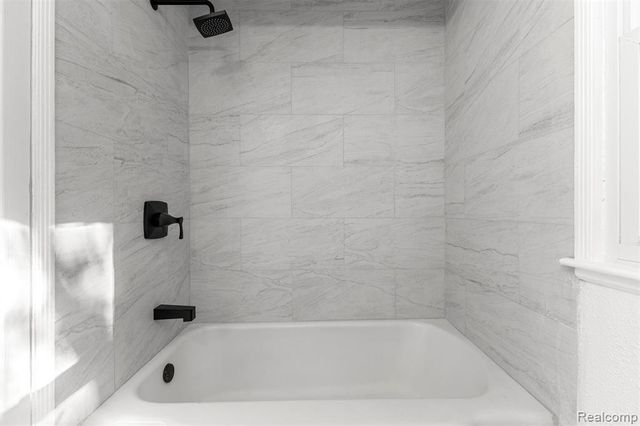 10842 Nottingham Road, Detroit, MI 48224