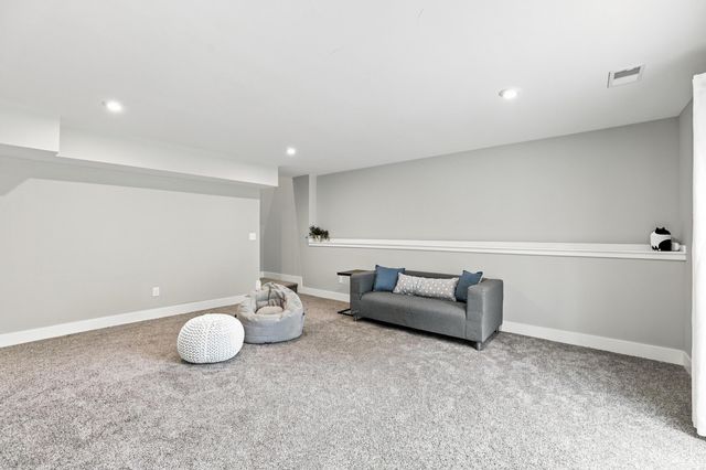 6927 Caliburn Drive Se, Gaines Twp, MI 49316