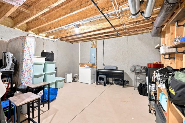 6927 Caliburn Drive Se, Gaines Twp, MI 49316