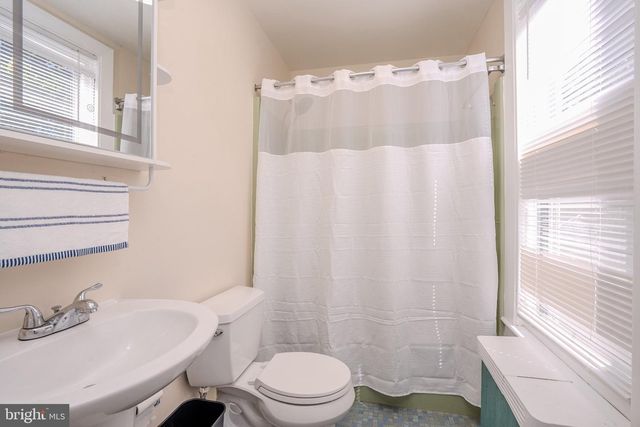 105 S MARION AVE, Wenonah, NJ 08090