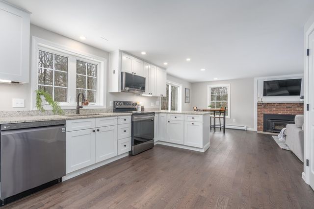 20 Lorraine's Lane, Barrington, NH 03825