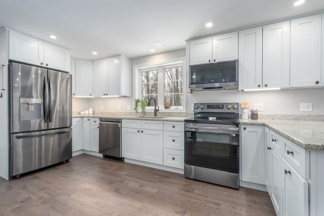 20 Lorraine's Lane, Barrington, NH 03825