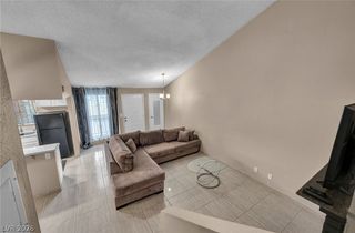 2460 Old Forge Lane 48, Las Vegas, NV 89121