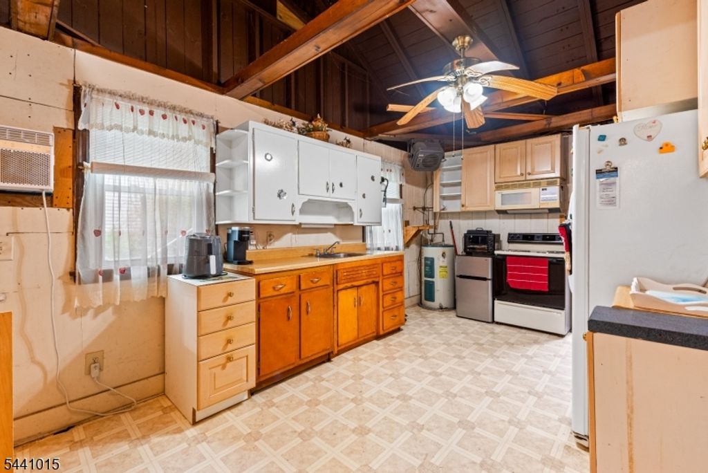 308 Lakeside Ave, Hopatcong Boro, NJ 07821 — photo 4