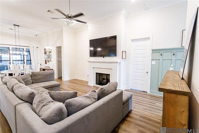 13985 Highgrove Ave, Central, LA 70818