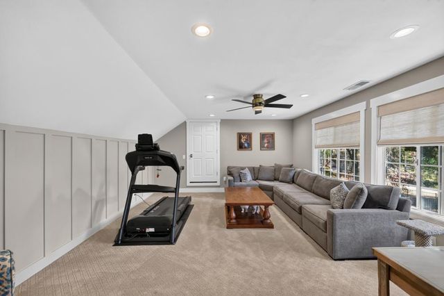 3637 Meder Ct, Shingle Springs, CA 95682