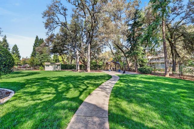 3637 Meder Ct, Shingle Springs, CA 95682
