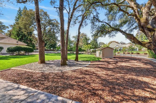 3637 Meder Ct, Shingle Springs, CA 95682