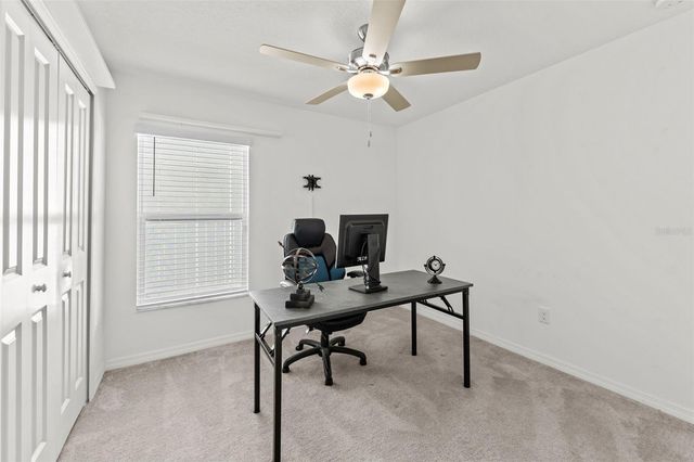 6494 BEVERLY HILLS DRIVE, Zephyrhills, FL 33541