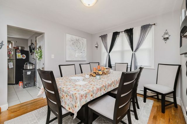 404 Bradford Ave, Fall River, MA 02721