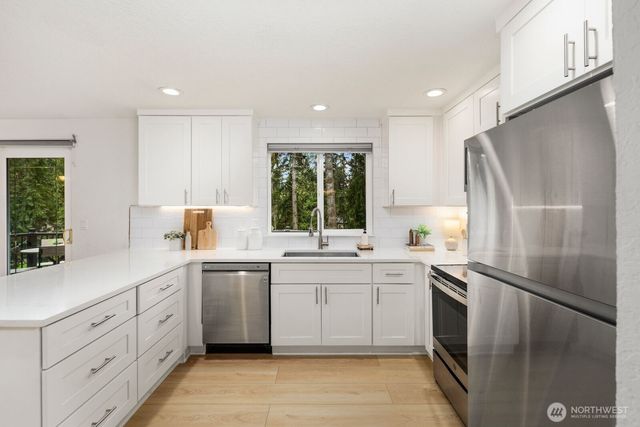 15532 187th Avenue NE, Woodinville, WA 98072