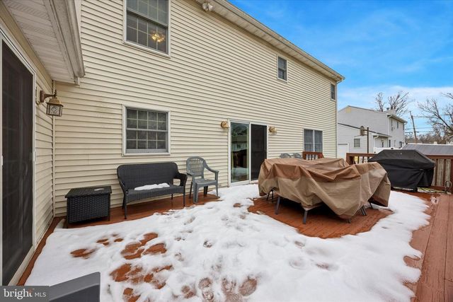 3 VALLI CT, Hamilton, NJ 08690