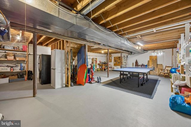 3 VALLI CT, Hamilton, NJ 08690