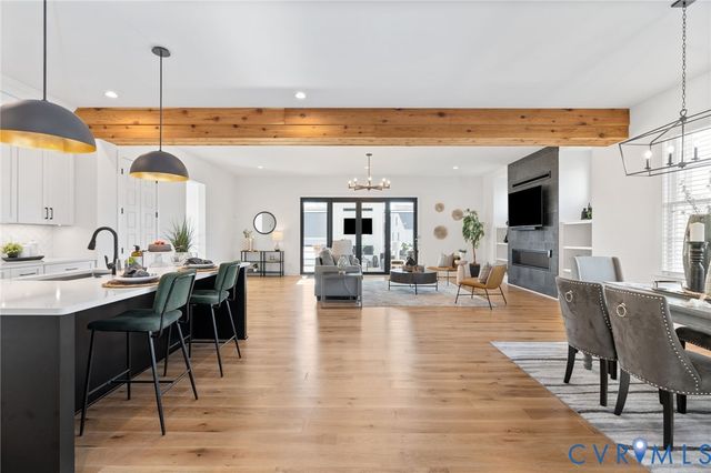 11513 Clear Bark Ln, Moseley, VA 23120