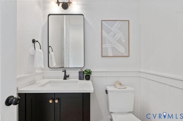 11513 Clear Bark Ln, Moseley, VA 23120