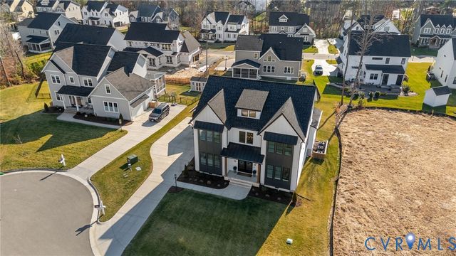 11513 Clear Bark Ln, Moseley, VA 23120