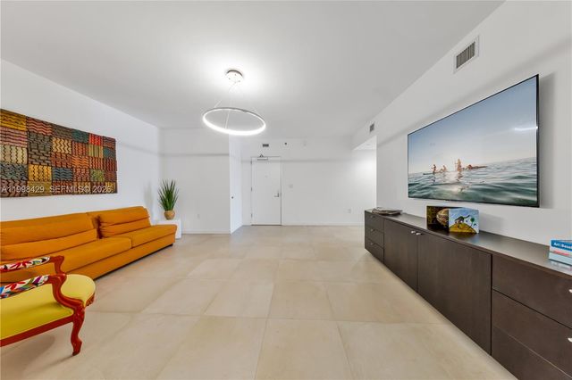 1135 103rd Street 304, Bay Harbor Islands, FL 33154