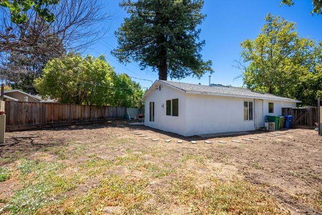 245 El Cajon Way, Los Gatos, CA 95032