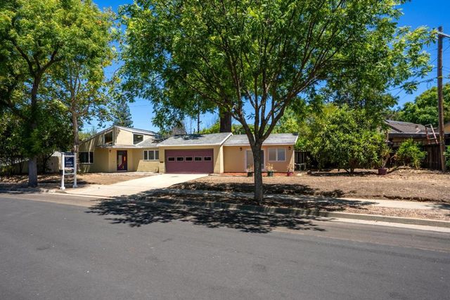 245 El Cajon Way, Los Gatos, CA 95032