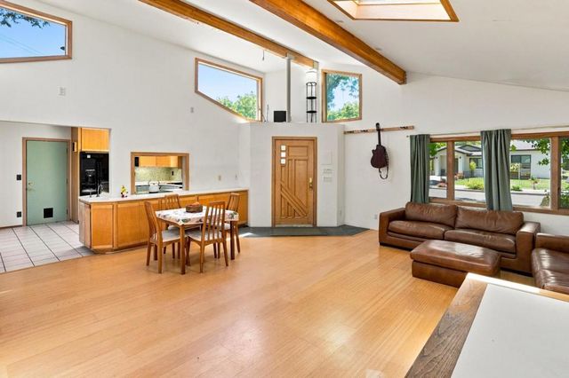 245 El Cajon Way, Los Gatos, CA 95032