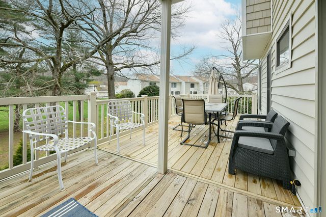 14 Currier Court 14, Cheshire, CT 06410