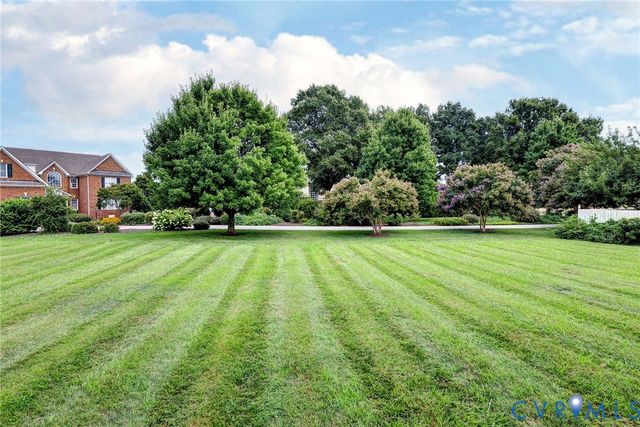 608 N Bacons Chse, Prince George, VA 23860