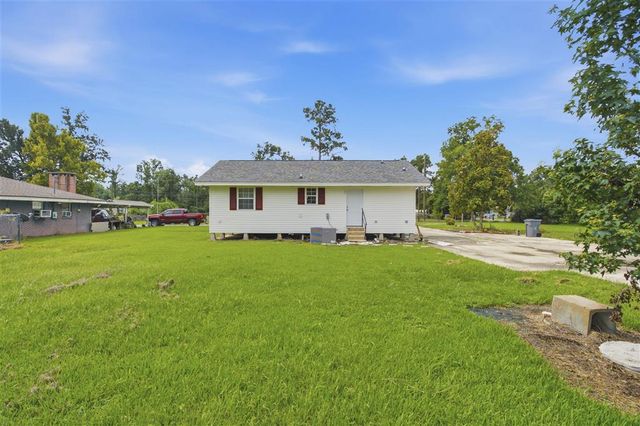 427 Riddle Ln Lane, Westlake, LA 70669