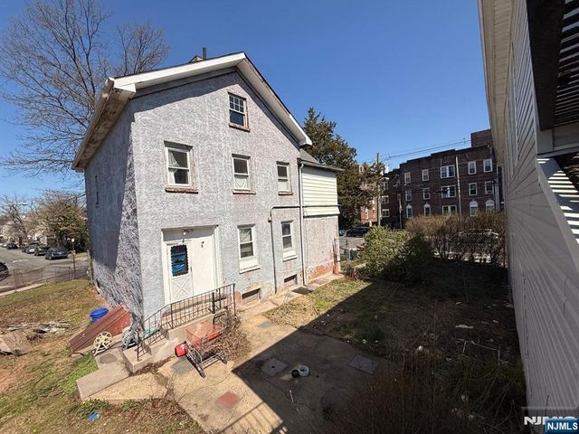 339 Myrtle Avenue, Irvington, NJ 07111