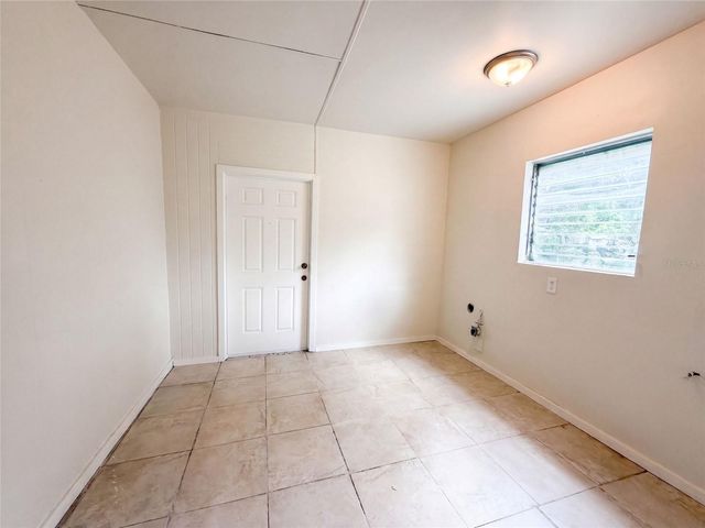 7117 N 50TH STREET, Tampa, FL 33617