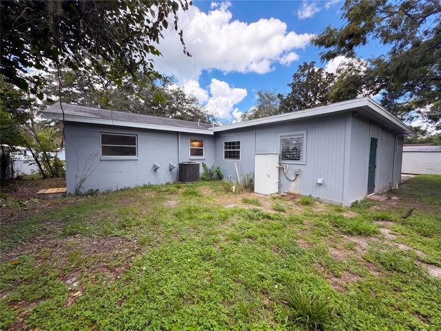7117 N 50TH STREET, Tampa, FL 33617