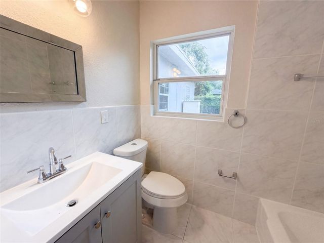 7117 N 50TH STREET, Tampa, FL 33617