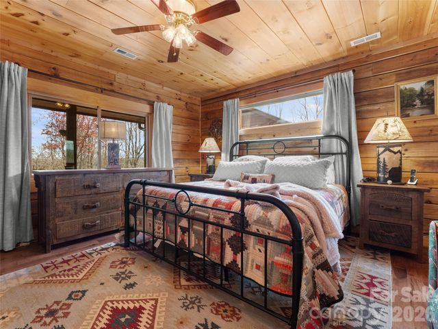 153 Brandy Ridge, Brevard, NC 28712