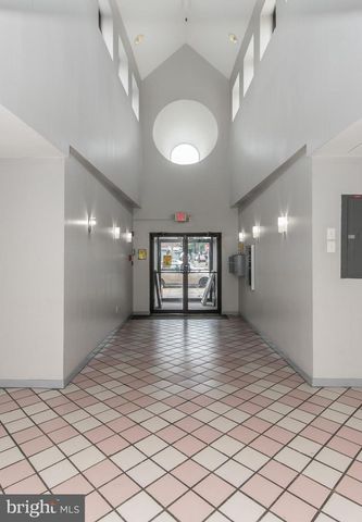 6044-52 CASTOR AVE, Philadelphia, PA 19149