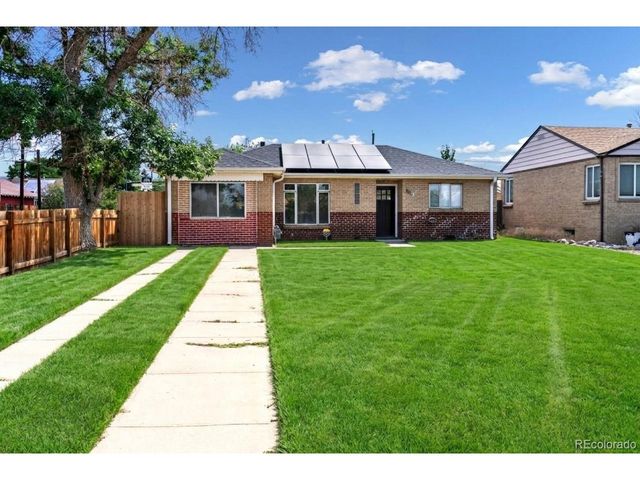 2270 Poplar St, Denver, CO 80207