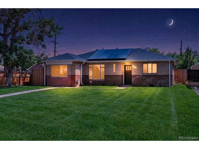 2270 Poplar St, Denver, CO 80207