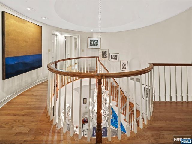 708 Ashmont Road, Franklin Lakes, NJ 07417
