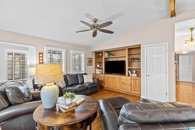 389 COUNTY ROAD 286, Cullman, AL 35057