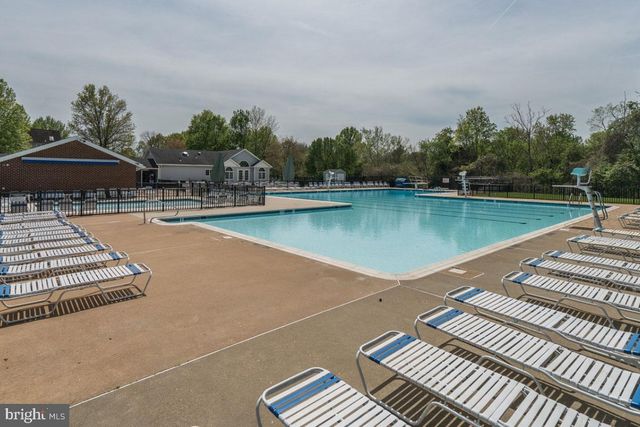 13159 LADYBANK LN, Herndon, VA 20171