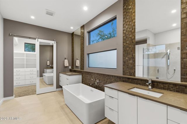 10929 E NORTH Lane, Scottsdale, AZ 85259