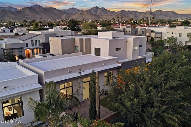 10929 E NORTH Lane, Scottsdale, AZ 85259