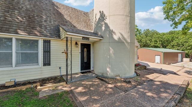 4212 W Stonehenge Drive, Cleveland, OK 74020