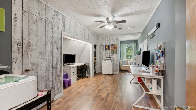 4212 W Stonehenge Drive, Cleveland, OK 74020