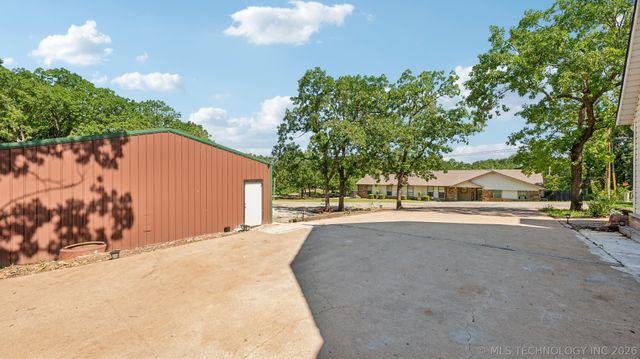 4212 W Stonehenge Drive, Cleveland, OK 74020