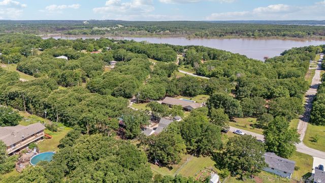 4212 W Stonehenge Drive, Cleveland, OK 74020