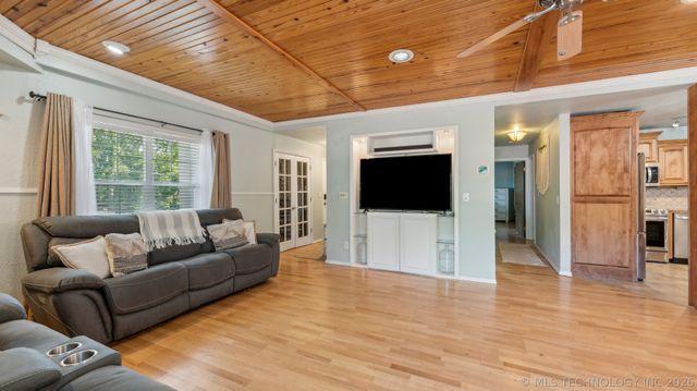 4212 W Stonehenge Drive, Cleveland, OK 74020