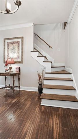 505 WYNCOURTNEY NE Drive, Atlanta, GA 30328