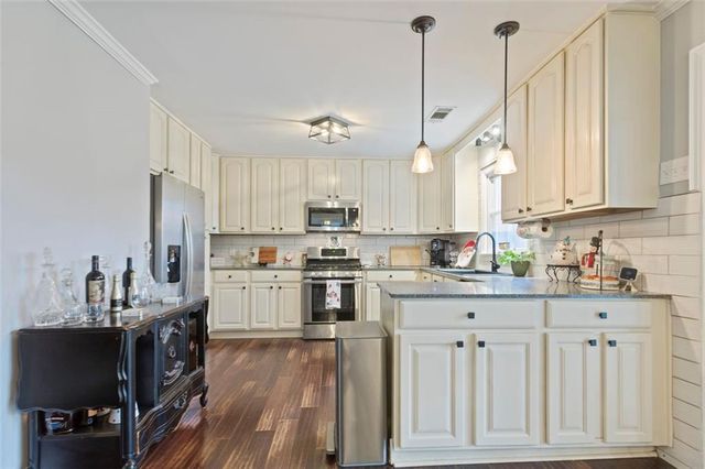 505 WYNCOURTNEY NE Drive, Atlanta, GA 30328