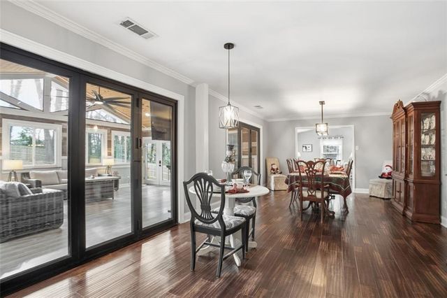 505 WYNCOURTNEY NE Drive, Atlanta, GA 30328