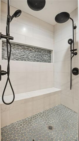 505 WYNCOURTNEY NE Drive, Atlanta, GA 30328