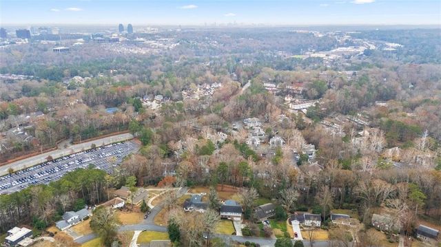 505 WYNCOURTNEY NE Drive, Atlanta, GA 30328